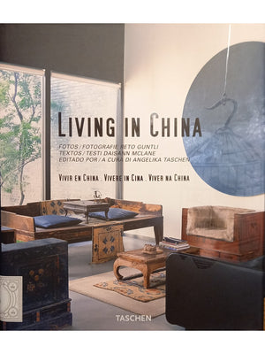 Libro - LIVING IN CHINA